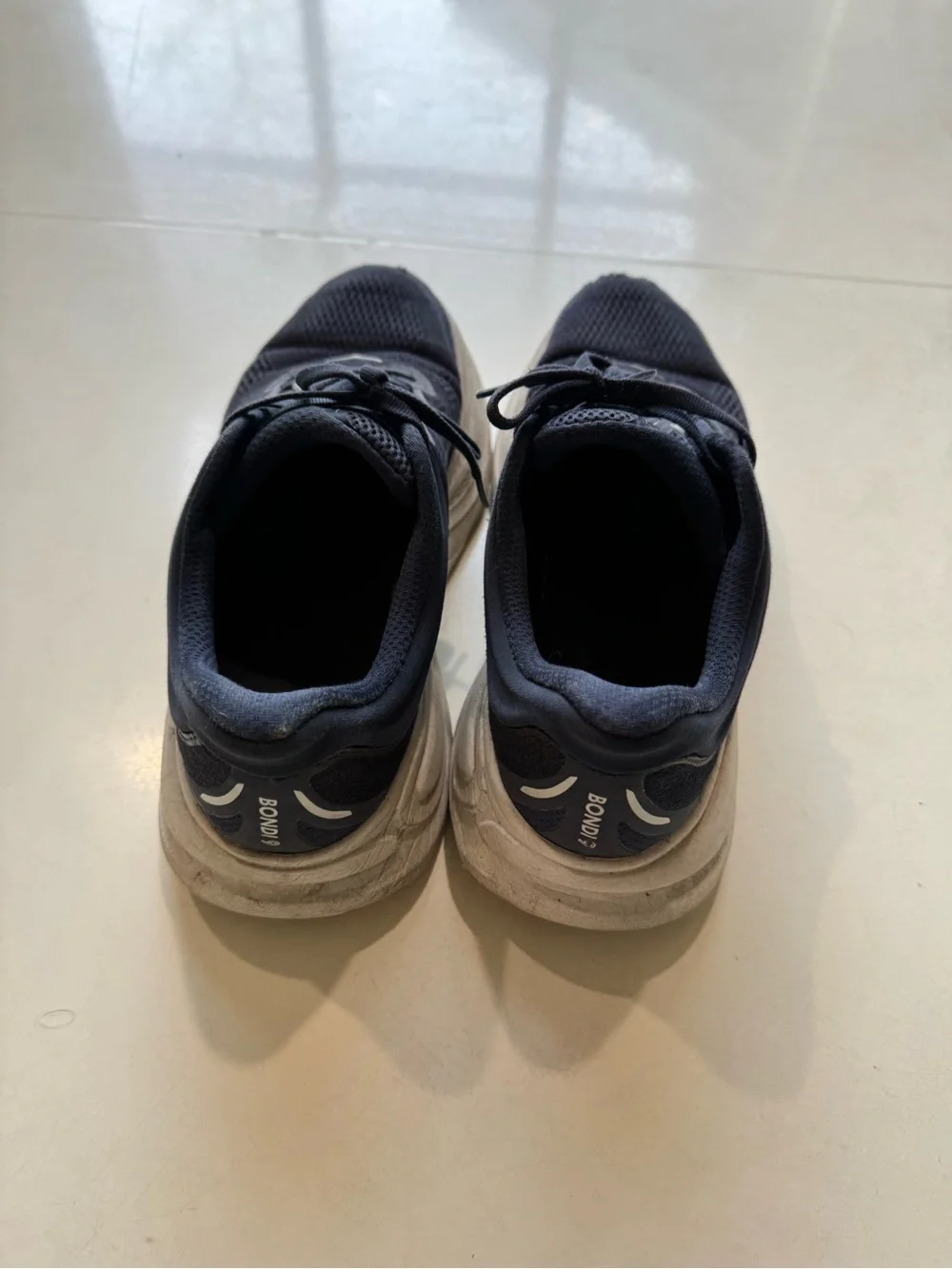 Hoka One One Bondi 9 Men’s Size 10 Running Shoe